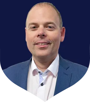 Adam Ptašnik | ERUNI blue